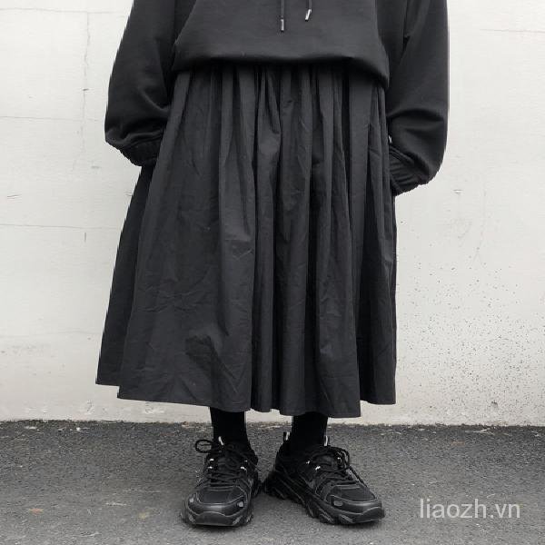 Chân Váy Đen Cạp Cao Phong Cách Nhật Bản Thời Trang Thu Đông 2021 | BigBuy360 - bigbuy360.vn