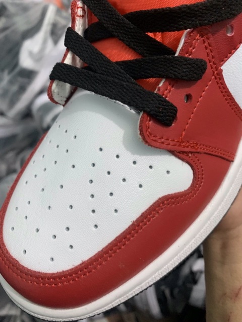 >ẢNH THẬT-HÀNG THẬT< Giày sneaker Jodan 1 Satin black toe + obsidian high cao cổ da xịn 2 màu cực hot xanh đỏ đen | BigBuy360 - bigbuy360.vn