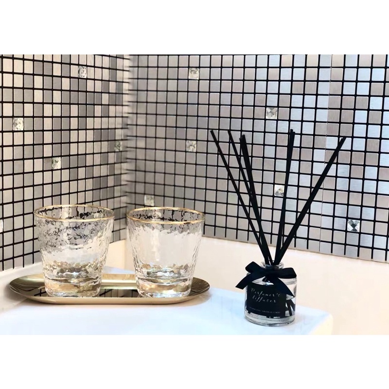 Miếng dán trang trí nhà cửa màu bạc, miếng dán chống ẩm mốc | BigBuy360 - bigbuy360.vn