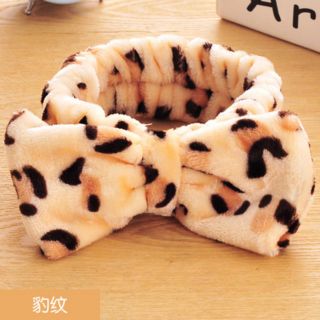 Băng đô cài tóc rửa mặt