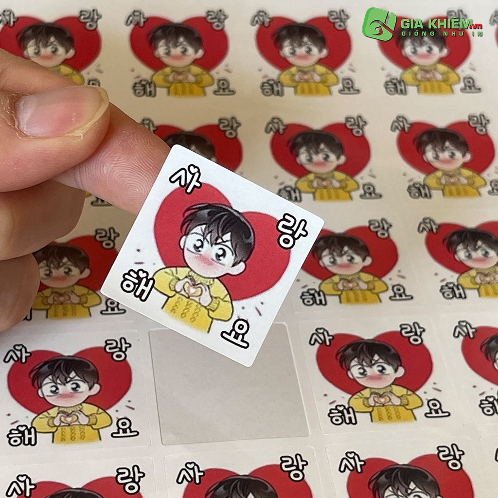 In sticker size 4x4 cm mẫu in tuỳ chọn theo yêu cầu