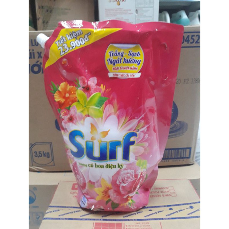 Nước giặt Surf hương cỏ hoa diệu kỳ 3.5kg .