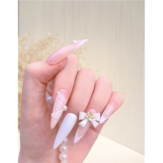 Nailbox móng úp thiết kế cô dâu sang chảnh tặng kèm keo dũa