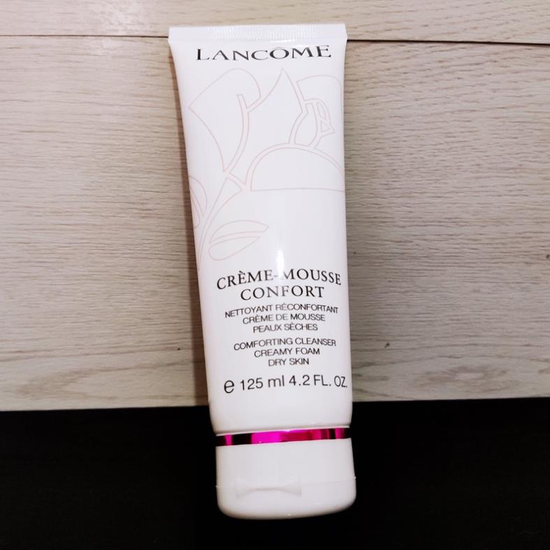 Kem làm sạch  Lancome Creme Mousse Confort Comforting Cleanser dành cho da khô 125ml