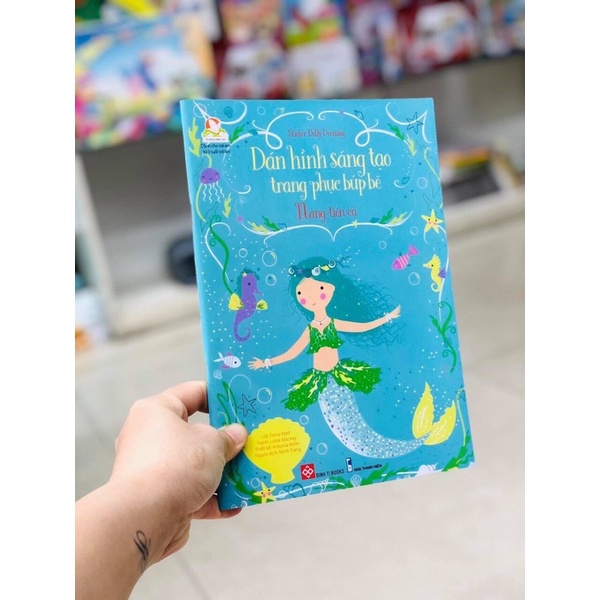 Dán hình sáng tạo trang phục búp bê công chúa