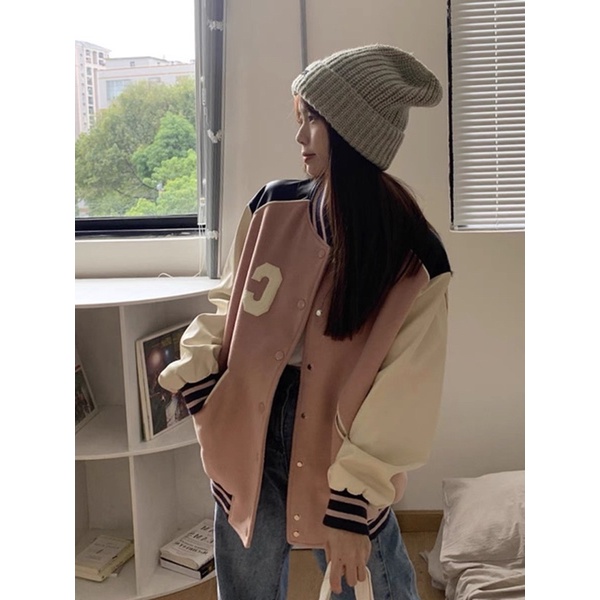 Áo khoác bóng chày tay da chữ thêu phong cách retro