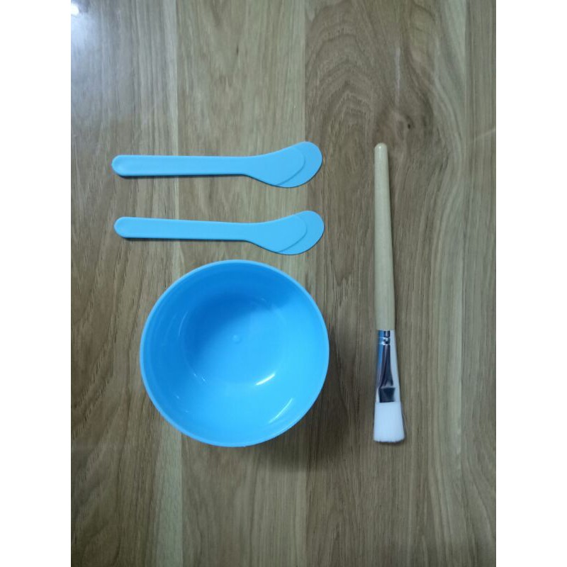 Bộ bát+ thìa+ chổi cước dùng đắp mặt nạ