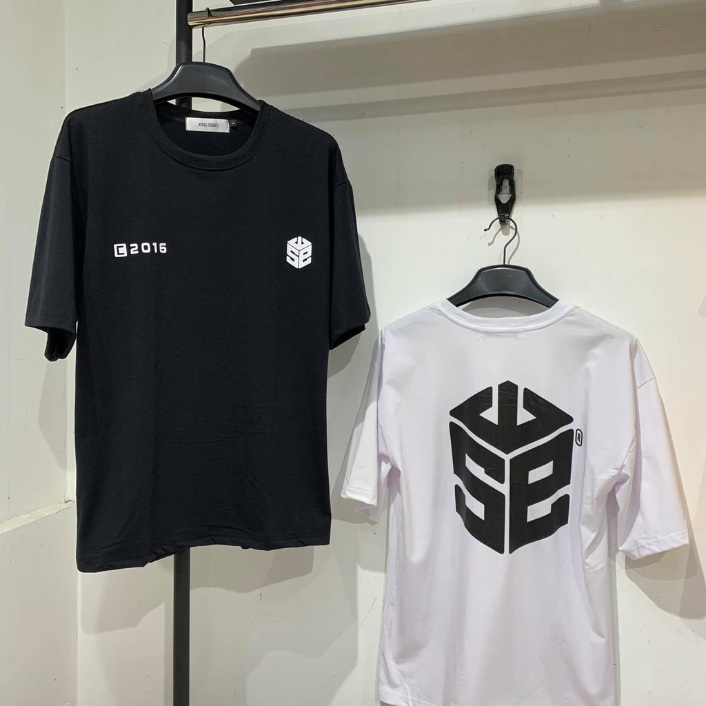 Áo thun form rộng nam nữ SWE Logo hai màu trắng đen unisex, tay lỡ, tee, oversize | Lee Hoàng Group