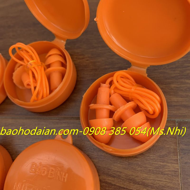 Nút bịt tai chống ồn 2 tầng kèm hộp đựng tiện dụng P31 (10 hộp)