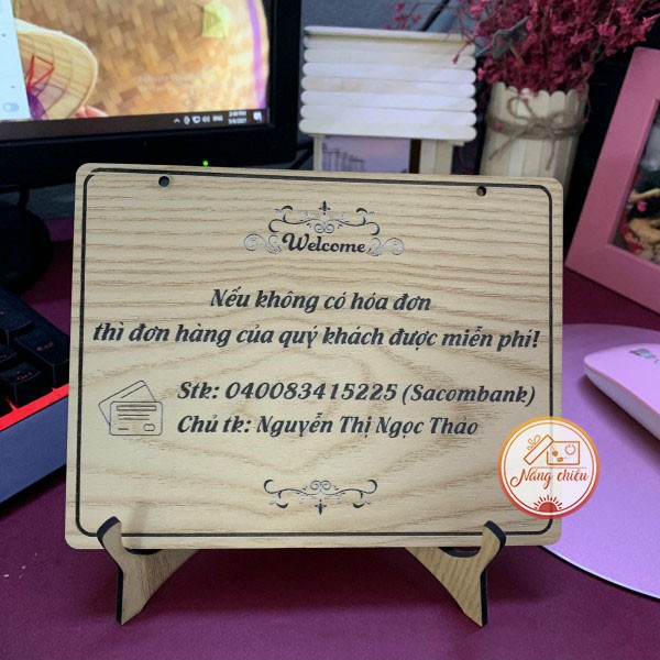 Biển ghi chú để bàn dành cho các shop bán hàng kèm chân đứng - Bảng gỗ thiết kế và khắc chữ theo yêu cầu