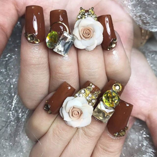Móng tay ( nail ) thiết kế
