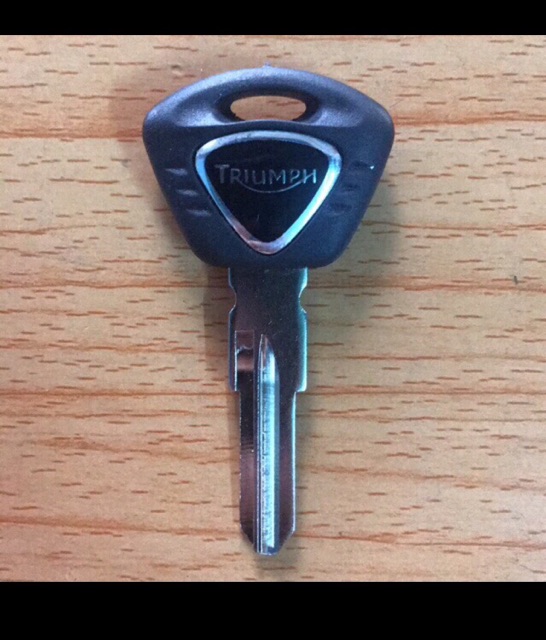 Phôi chìa khoá xe TRIUMPH