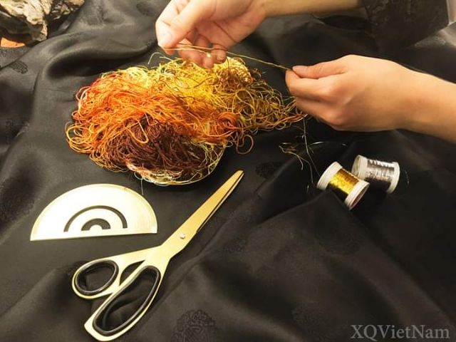 Chỉ kim tuyến vàng, bạc, 7 màu