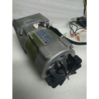 Motor Giảm tốc DT 220V 200W