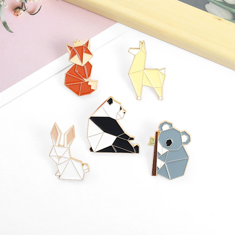 LAY Trâm Cài Áo Hình Thỏ Alpaca Dễ Thương