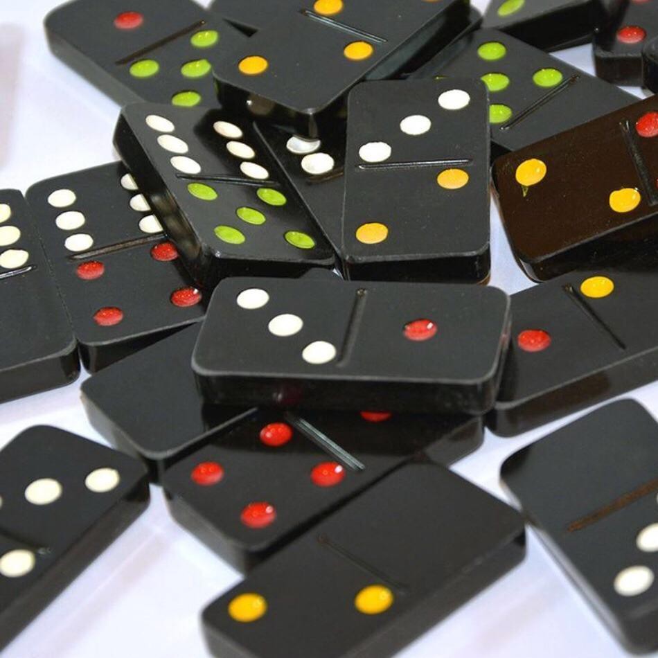 Trò Chơi Cờ Domino Đen