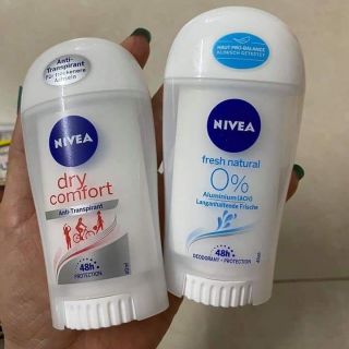 Hàng Đức sharp lăn nách Nivea.