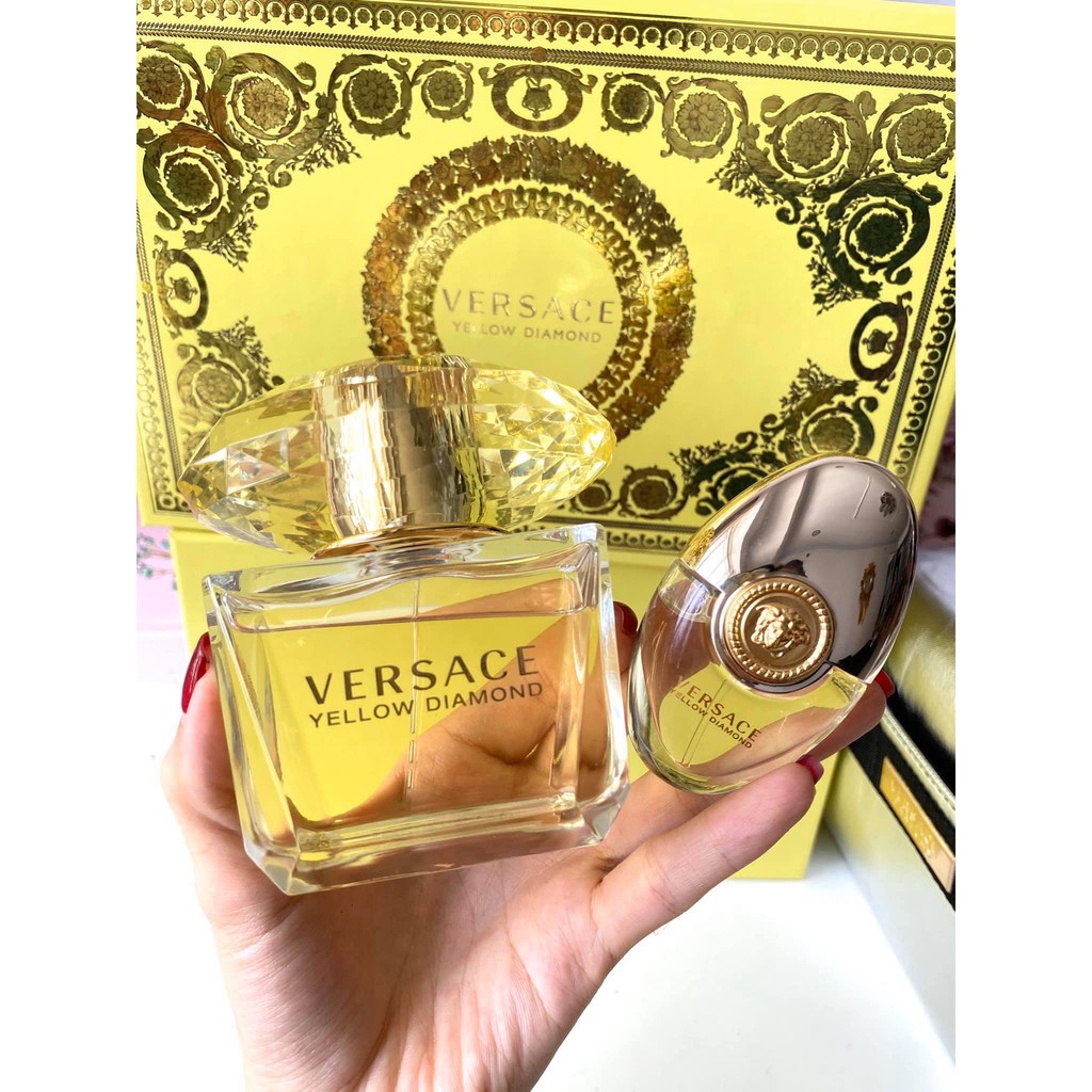 Nước hoa nữ set Versace Yeallow Diamond