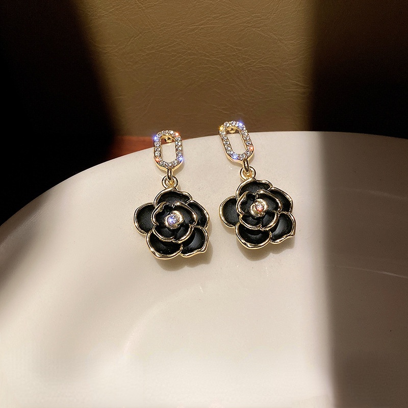 Khuyên Tai Hình Hoa Trà Phong Cách Hàn Quốc Cổ Điển Chất Lượng Cao Cho Nữ