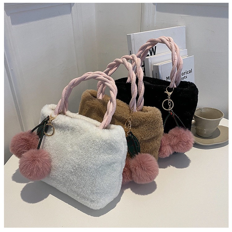 Túi Xách Đeo Vai Kiểu Vuông Nhỏ Phủ Bông Phối Dây Xích Thời Trang Hàn Quốc Sành Điệu