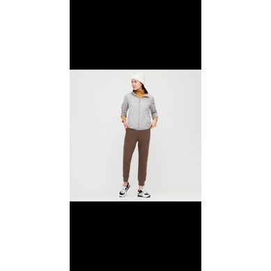 Quần jogger nỉ da cá Uniqlo store Japan