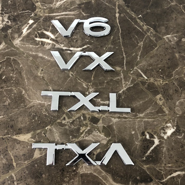 Decal tem chữ V6, VX, TX.L, VX.L dán đuôi xe ô tô Toyota Land Cruiser