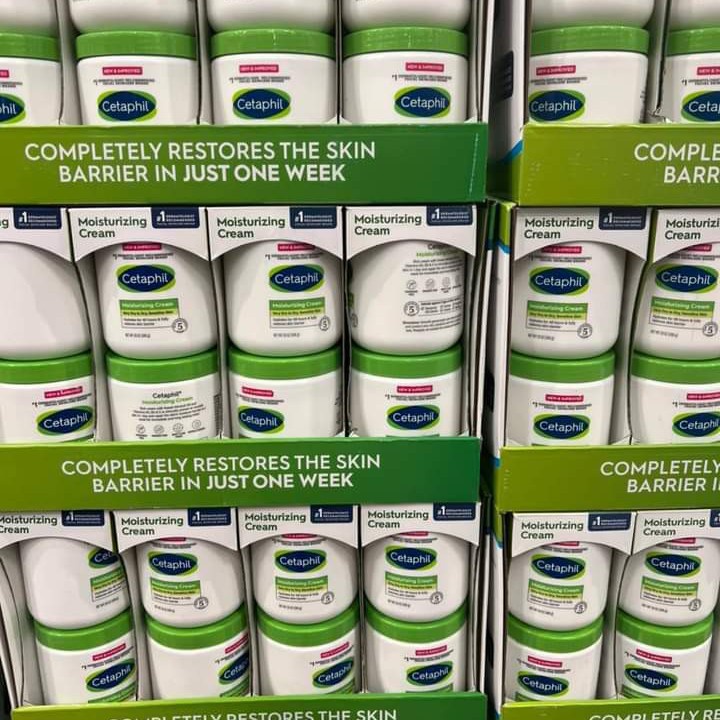 Kem Dưỡng ẩm dành cho da khô và da rất khô Cetaphil body 566g - Mỹ