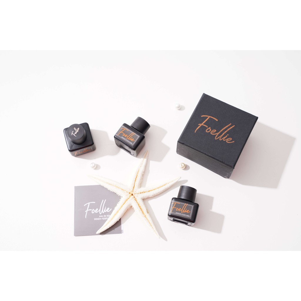 Nước hoa vùng kín Foellie màu đen - La Pharma