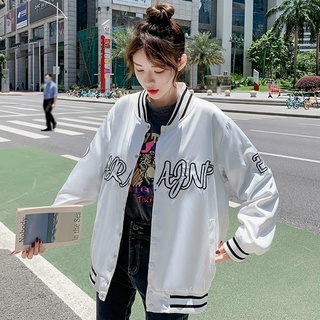 Áo Khoác BoomBer Cúc Bấm, Áo Khoác Dù Form Rộng Phối Chữ Lớn Chạy Viền Trẻ Trung Hot Teen.Tp