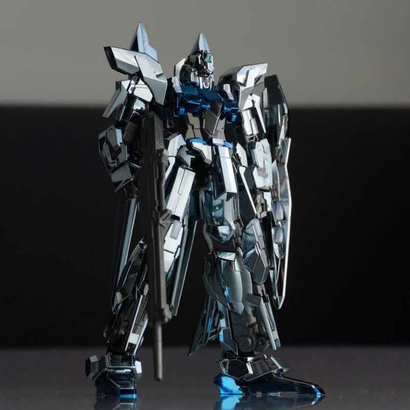 Mô hình lắp ráp HGUC Delta Plus Metallic Ver 2nd