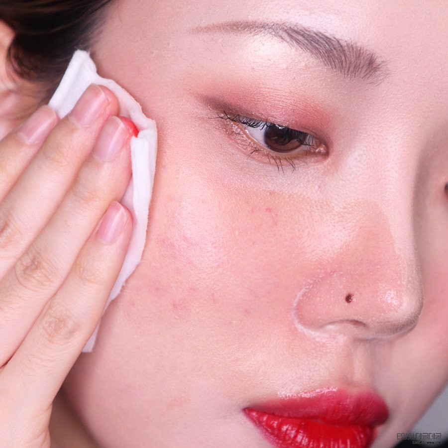 Nước Tẩy Trang Cho Da Dầu Da Nhạy Cảm La Roche-Posay Micellar Water Ultra For Oily Skin 400ml