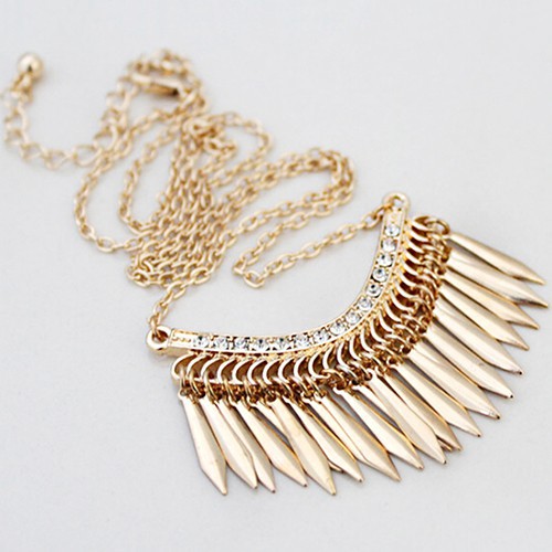 Vòng Cổ Choker Dài Mặt Tua Rua Màu Vàng Đính Pha Lê Phù Hợp Dự Tiệc