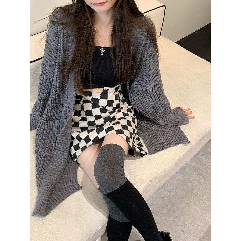 Chân Váy Ngắn Lưng Cao Họa Tiết Kẻ Sọc Thời Trang Mùa Đông 2022 Cho Nữ