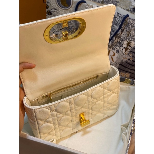 Túi Dior caro triệu lệ dĩnh