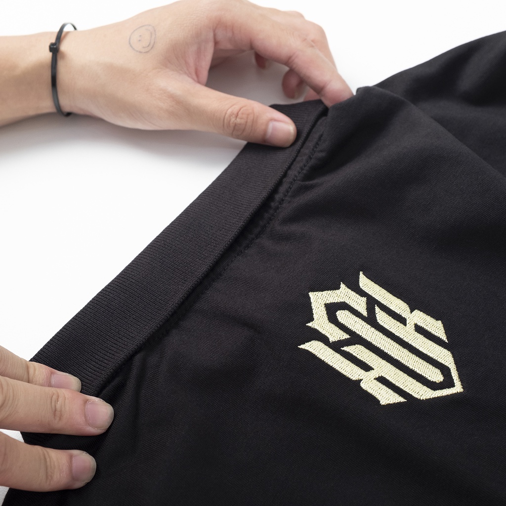 Áo Polo 1st Anniversary thêu logo / Form oversize tay lỡ