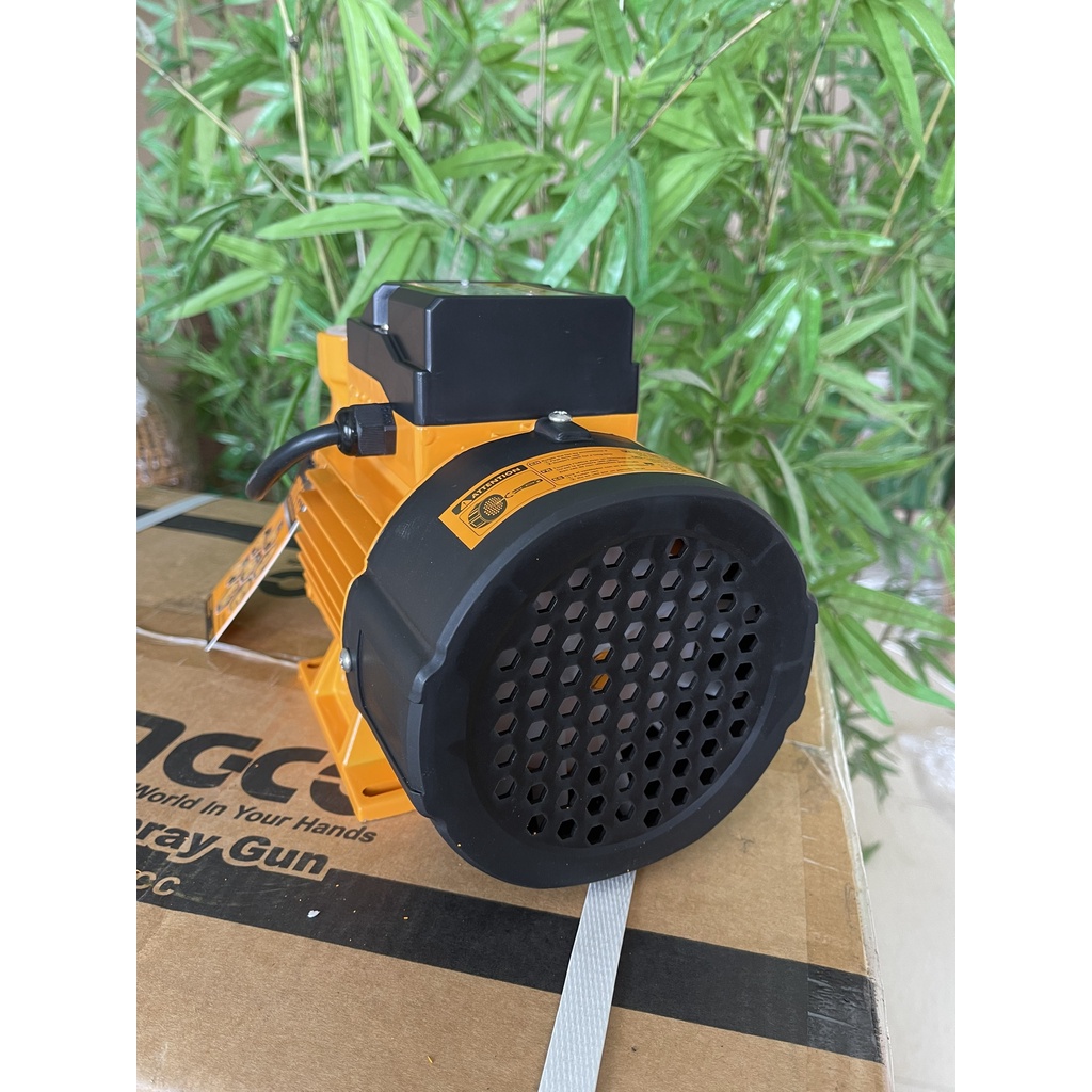 Máy bơm nước INGCO VPM7508 Máy bơm tăng áp 750W , chiều cao bơm 52m, độ hút sâu 8m, mô tơ dây đồng tăng áp lực