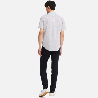 Áo sơ mi cộc tay Uniqlo