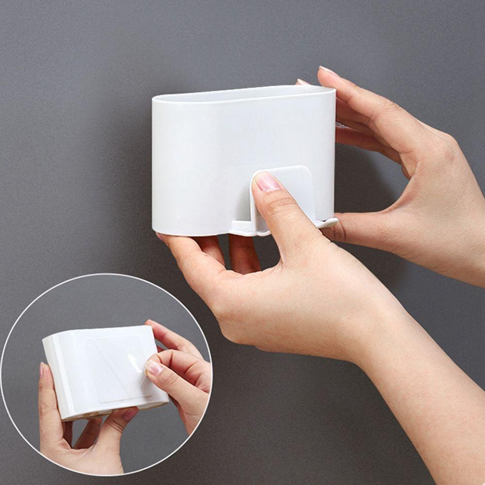 Giá Đỡ Bàn Chải Đánh Răng Gắn Tường Không Cần Đục Lỗ Tiện Dụng