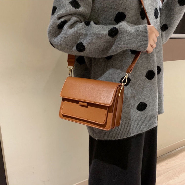 Túi Đeo Chéo Thời Trang Hàn Cho Nữ