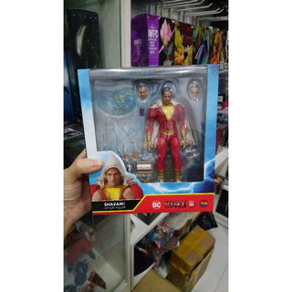 Mô hình Mafex Shazam