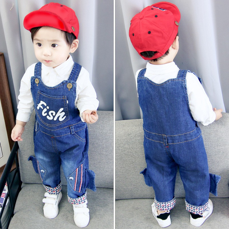 Quần yếm Denim dài in chữ thời trang cho bé trai