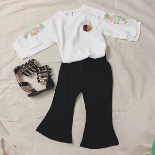 Set quần áo cho bé yêu