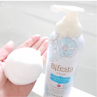 Sữa Rửa Mặt Tạo Bọt Carbonate Bifesta