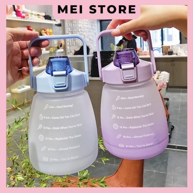 Bình Nước 1300ml Kèm Dây Đeo Đáng Yêu , Tiện Lợi