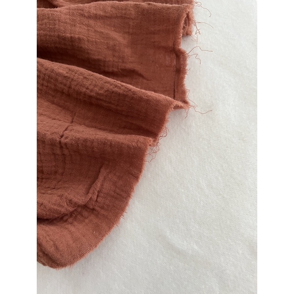 Vải xô muslin màu nâu