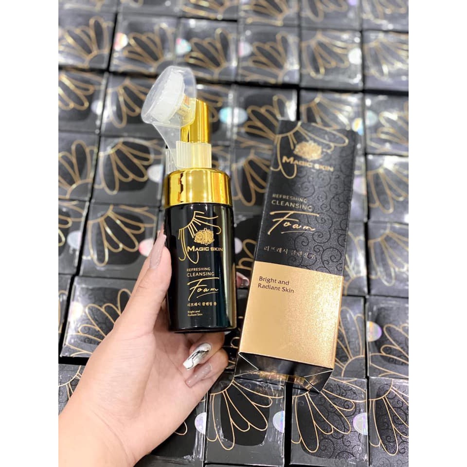 Sữa rửa mặt bọt biển 👍 Refreshing Cleansing Foam Magic Skin 👍 Đầu cọ Massage ✔ CHÍNH HÃNG