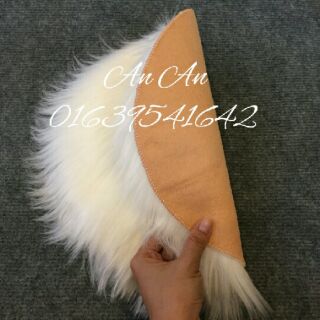 Thảm lông tròn màu trắng