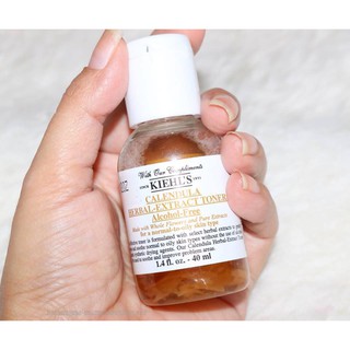 Toner hoa cúc Kiehl's Calendula Herbal Extract alcohol free toner mini 40ml