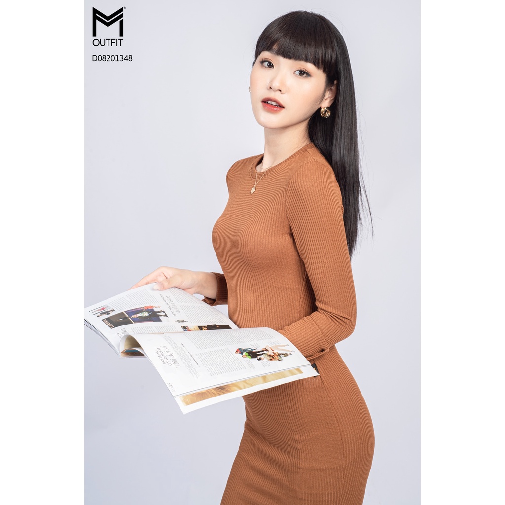 Đầm Len Cơ Bản Dáng Ôm D08201348