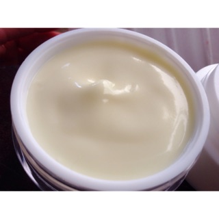 Kem dưỡng ẩm sữa dê